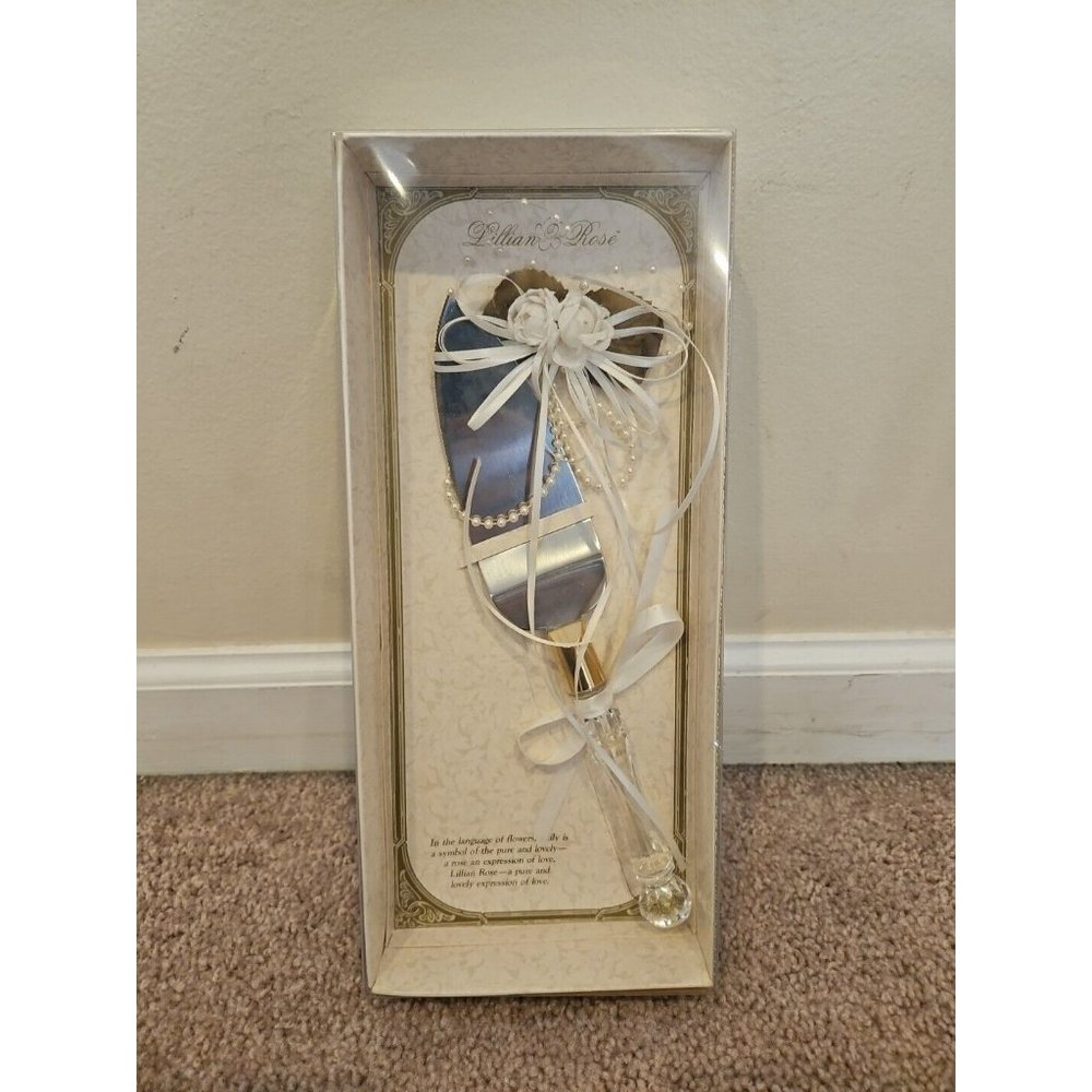 Lillian Rose Vintage Cake Server Rose & Crystal Wedding Cake w/Box